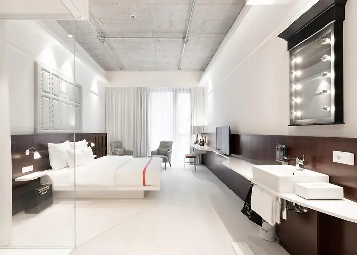 Hotel Ruby Louise Frankfurt 4*