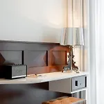 Ruby Louise Frankfurt 4*