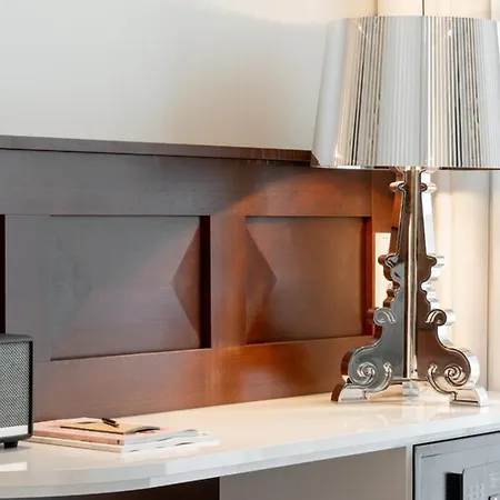 Ruby Louise Frankfurt By Ihg