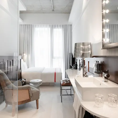 Hotel Ruby Louise Frankfurt By Ihg 4*