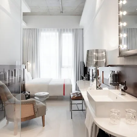 Ruby Louise Frankfurt By Ihg 4*