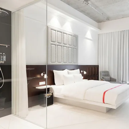 Ruby Louise Frankfurt 4* フランクフルト