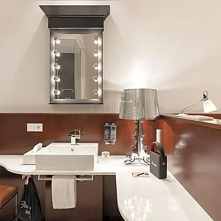 Hotel Ruby Louise Frankfurt By Ihg