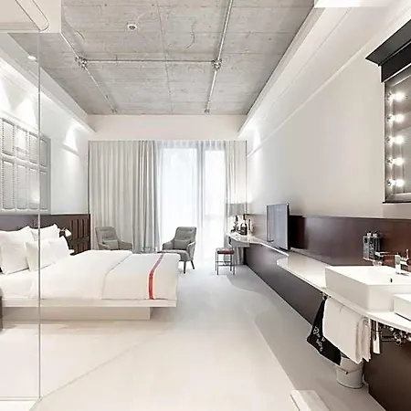 Hotel Ruby Louise Frankfurt By Ihg 4*
