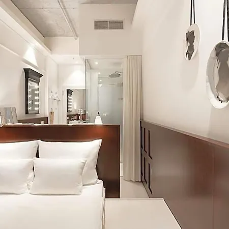 Ruby Louise Frankfurt By Ihg 4*