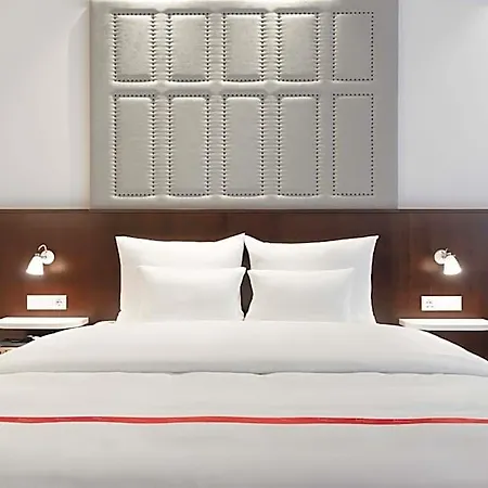 Ruby Louise Frankfurt By Ihg