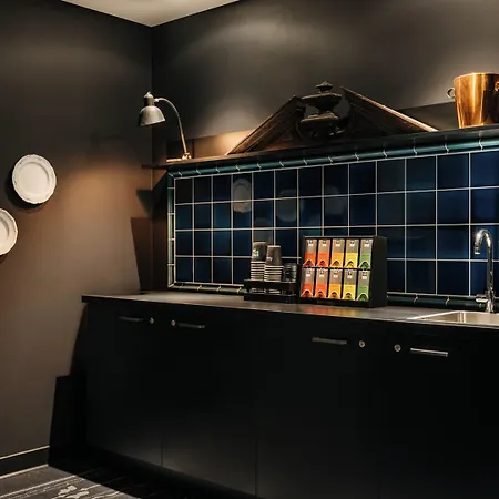 Hotel Ruby Louise Frankfurt By Ihg 4*