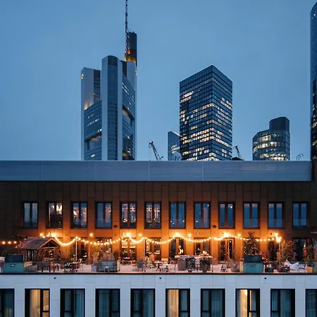 Hotel Ruby Louise Frankfurt By Ihg 4*